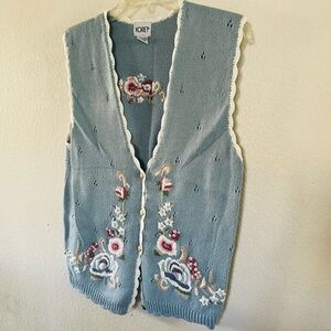 Koret Blue Floral Embroidered Knit Vest